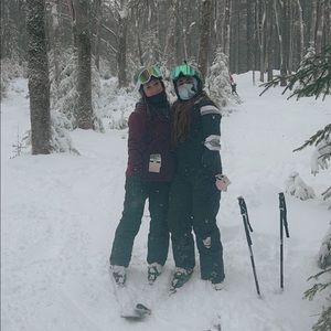 Meet your Posher, Mia